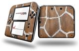 Giraffe 02 - Decal Style Vinyl Skin fits Nintendo 2DS - 2DS NOT INCLUDED