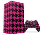 WraptorSkinz Skin Wrap compatible with the 2020 XBOX Series X Console and Controller Houndstooth Hot Pink on Black (XBOX NOT INCLUDED)