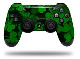 WraptorSkinz Skin compatible with Sony PS4 Dualshock Controller PlayStation 4 Original Slim and Pro St Patricks Clover Confetti (CONTROLLER NOT INCLUDED)